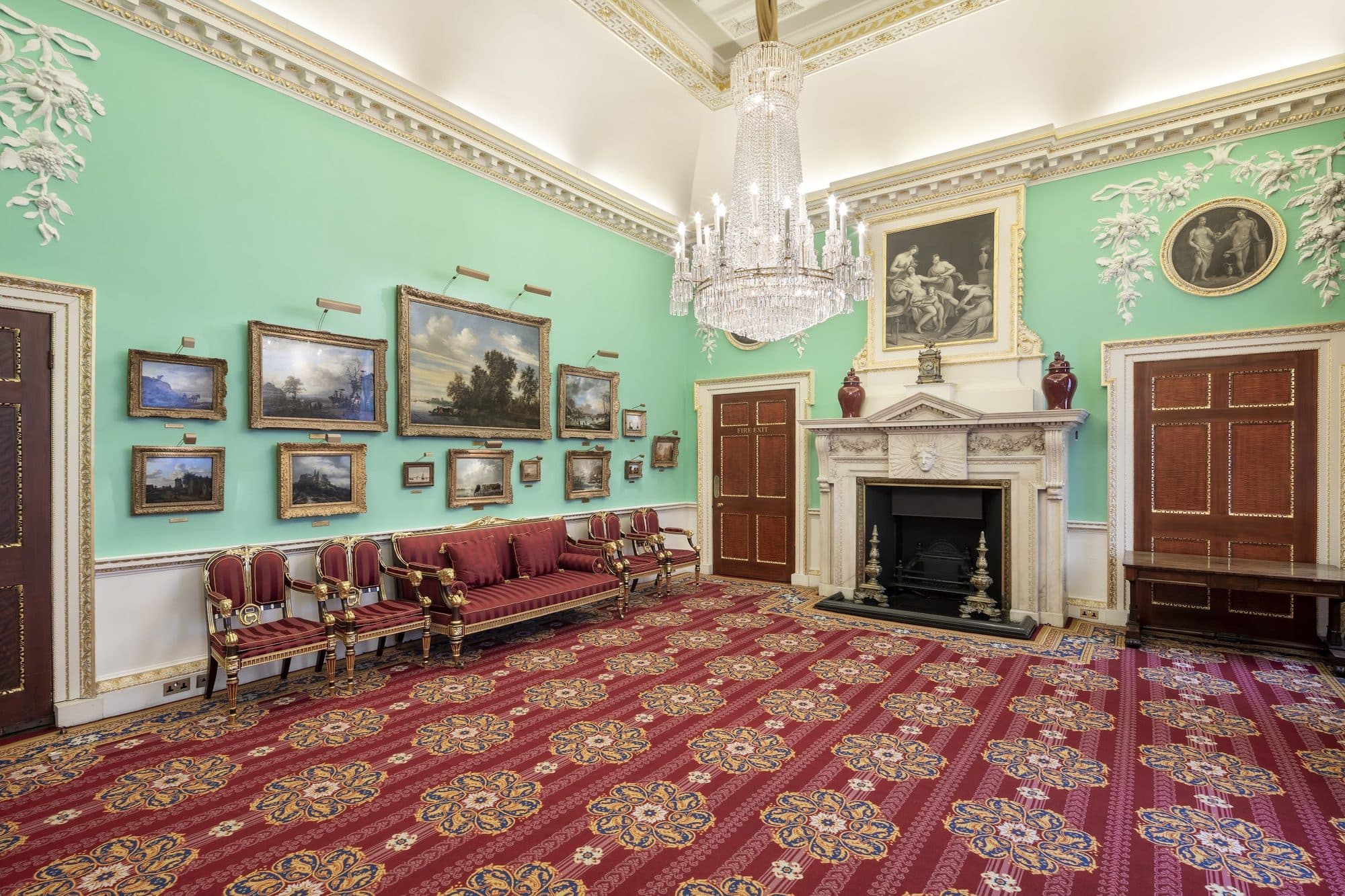 The drawing room at Mansion House, photographed by Biztour